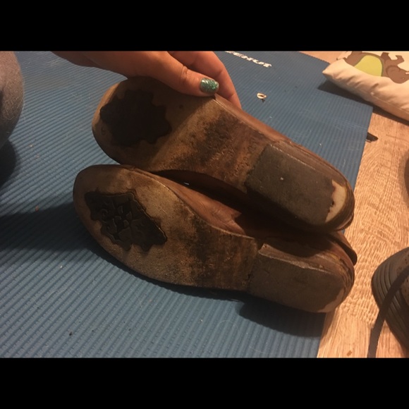 Very loved dolce vita booties - Picture 3 of 8